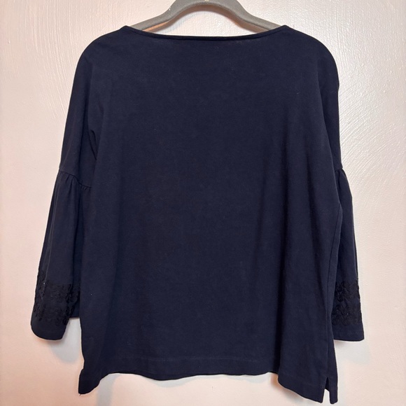 Vineyard Vines Women’s Shirt Top Bell Sleeve Ric Rac Knit Navy Blue Size Small - Picture 5 of 6